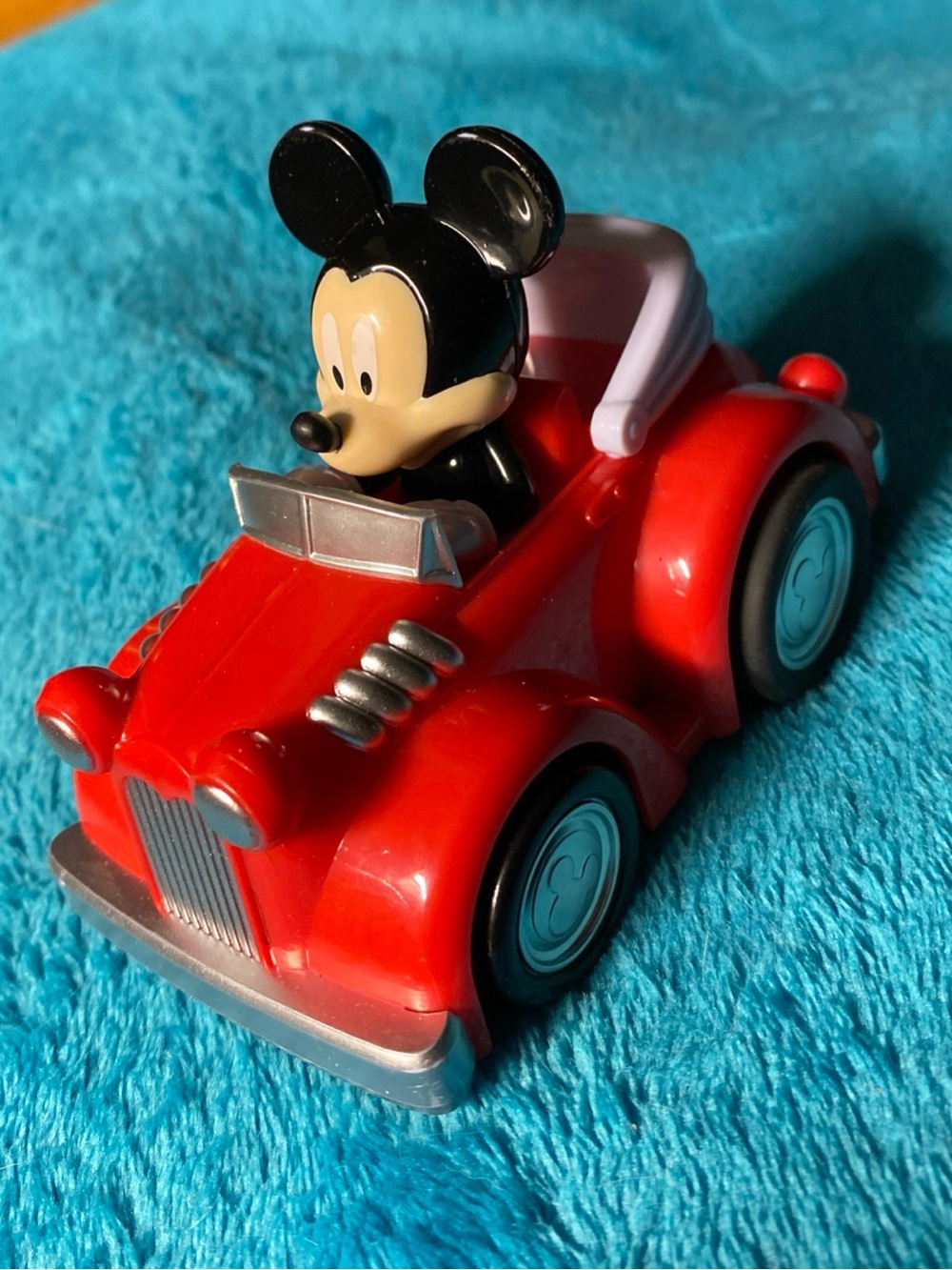 Disney Mickey Mouse Pull Back Car 2023 Disney 3.5” like new